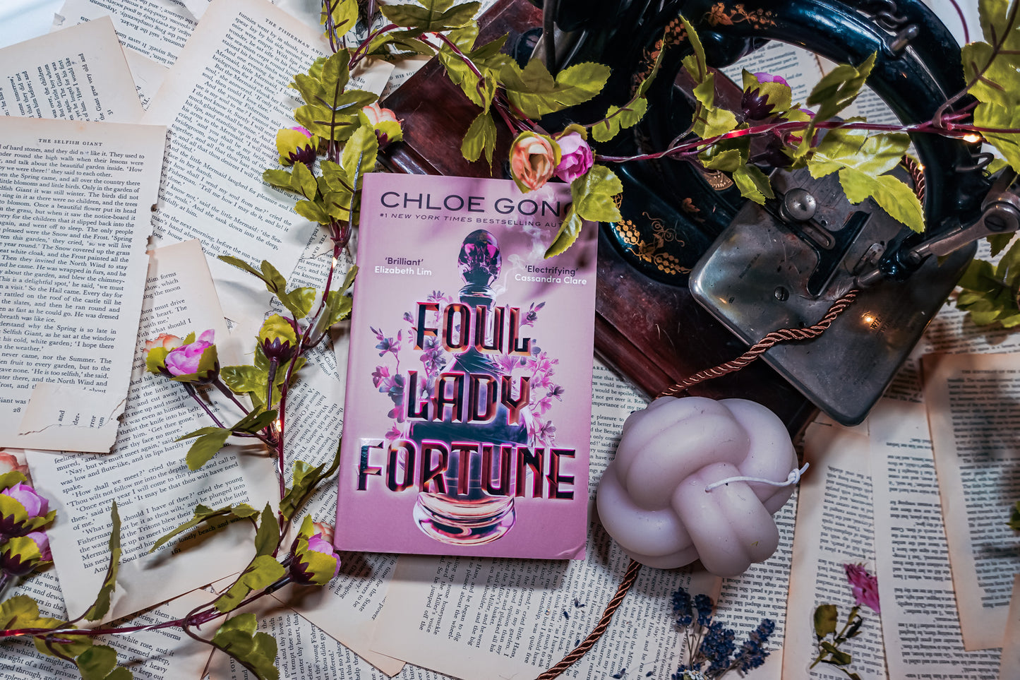 Foul, Lady, Fortune - Chloe Gong