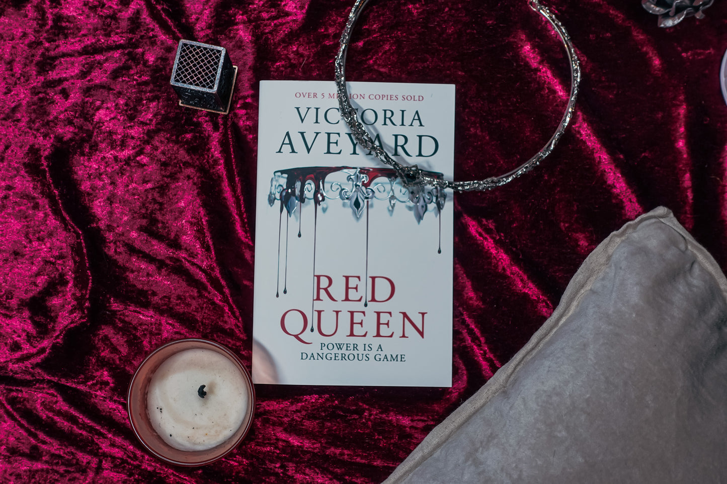 Red Queen - Victoria Aveyard